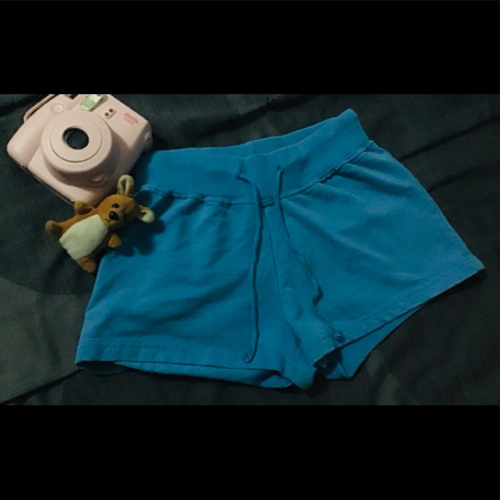 Short - Picture 2 of 2